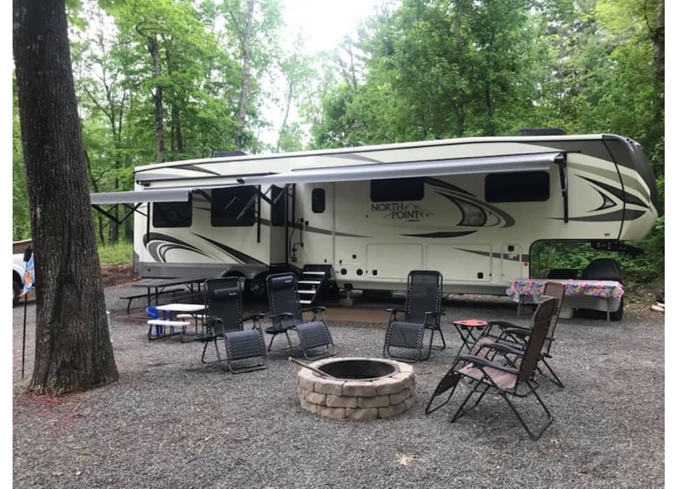 Fifth Wheel rentals in Hudson