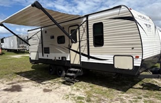 2018 Keystone RV Hideout 242LHS (T-2)