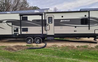 2017 Avenger 36ft