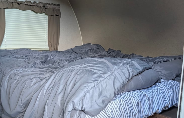 Queen Bed