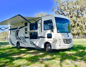 Holiday Rambler Admiral 28A