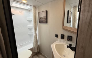 Texas House on Wheels | Fully - Loaded Camper