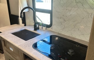 Roam freely, rest comfortably - Surveyor Legend