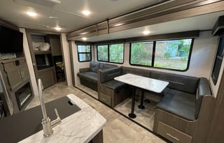 2021 Dutchmen RV Kodiak Ultra-Lite 296BHSL