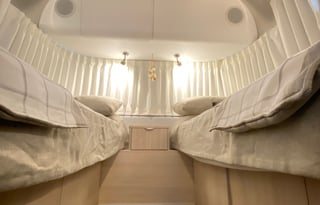 2021 Airstream RV Globetrotter 23FB Twin