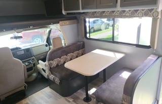 2016 Coachmen Freelander 29KS