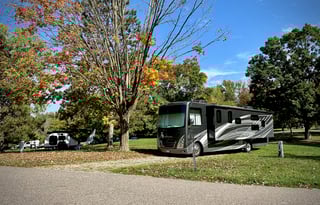 Adventure-Ready Family RV –  Sleeps 8, Free WiFi