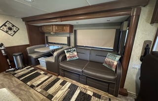 2016 Forest River RV Georgetown 364TS