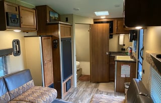 2016 Gulf Stream RV Track & Trail Sidetrack 17RTH