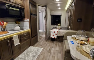 2021 Jayco Melbourne 24L