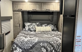 2023 Forest River RV Surveyor Legend 19RBLE