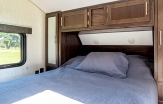 Grey Wolf  |Driftwood RV