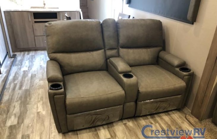 Theatre seat - massage, and heat