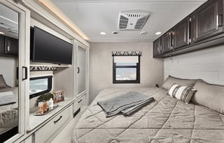 2022 Entegra Coach Vision XL 34G