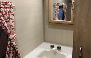 "Sam": 2019 Gulf Stream RV Vintage Cruiser 19RBS