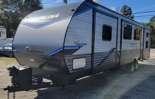 Catalina Legacy 343BHTS