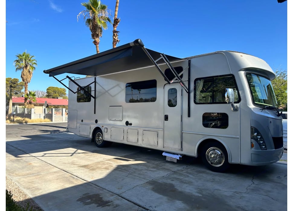 Class A Motor Home rentals in Las Vegas