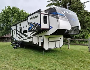 Keystone RV Fuzion 369