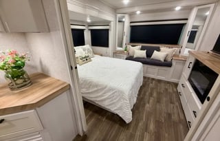 2025 Jayco Eagle 320FBOK (BRFL 1801)