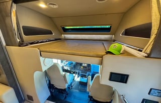 Tiffin Allegro Bay Super C