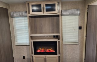 Poconos Romance: Luxury RV Delivered