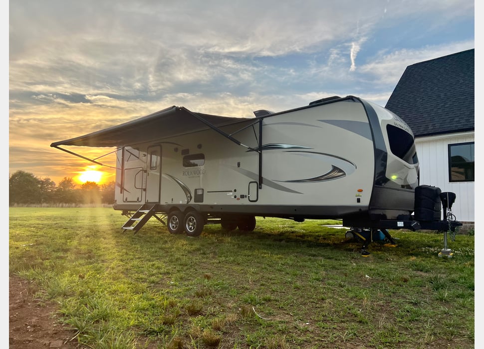 Travel Trailer rentals in Lascassas