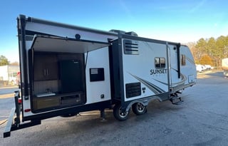 2018 CROSSROADSRV SUNSET TRAIL 26SI