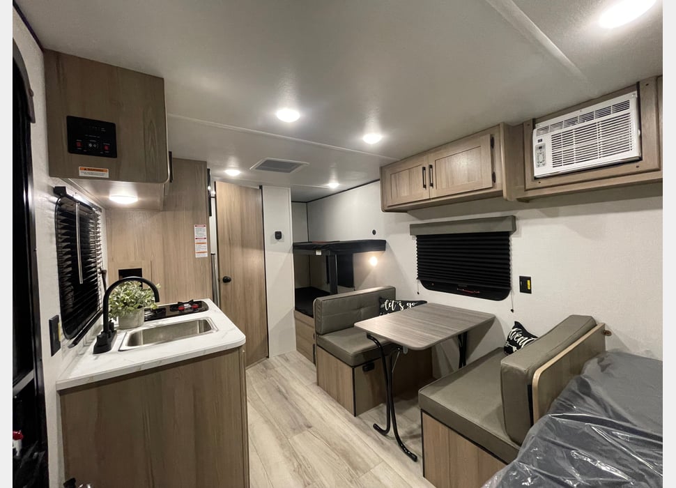Travel Trailer rentals in Fresno