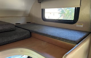 2017 Thor Four Winds 31E – Sleeps 10 Bunkhouse