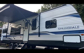 Jgreene’s Camper Pet Friendly Rental