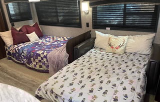 Goin’ Big Triple Slide Bunk House