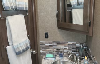2018 Thor Motor Coach Freedom Elite 24FE