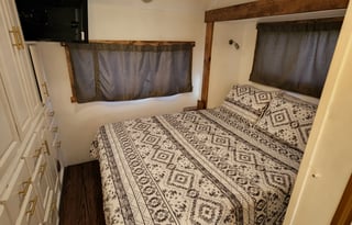 Miranda the pet friendly traveler