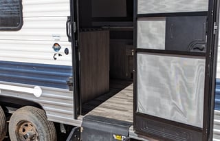 Kid and pet friendly, 1/2 ton towable, 2021 Zinger