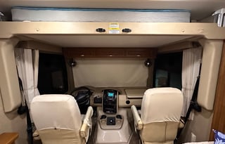 Thor with Living Room/Outdoor furniture/Grill