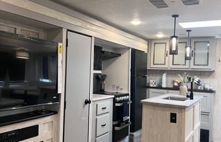 2021 Forest River Vibe 28RL