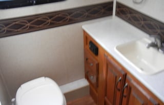 The "Wanderlust" - 2016 Jayco Greyhawk 29 MV