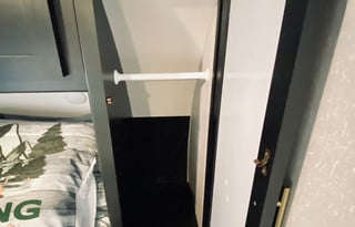 DELIVERY ONLY! 3-BUNK BEDROOM!Family Friendly!