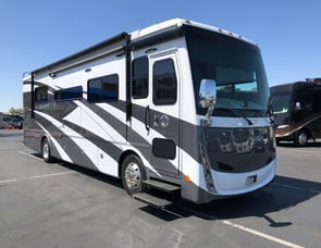 Tiffin Motorhomes Allegro Breeze 33 BR