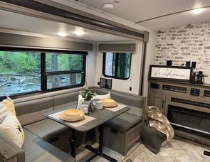 Keystone RV Springdale 240BHWE