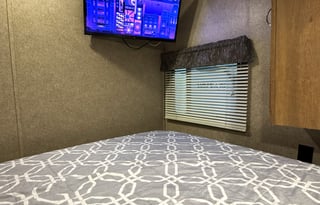 2017 Coachmen Catalina 243RBS