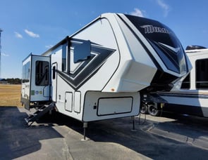 Grand Design Momentum M-Class 351MS