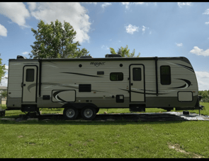 Keystone RV Hideout 28BHS