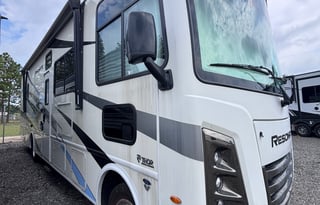 2024 Thor Resonate Class A Family Bunkhouse