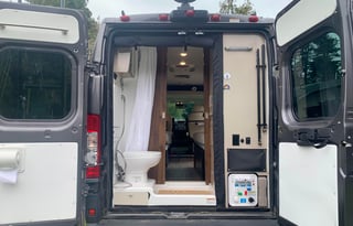 WINNEBAGO TRAVATO Camper Van for winter travels !