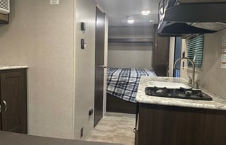 Cozy camper for 2 2018 Keystone RV Springdale