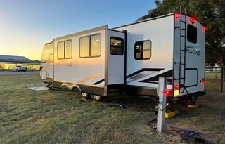 2022 Grand Design Imagine 2910BH