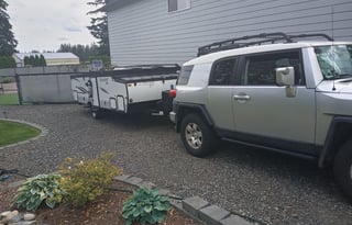 Great layout large windows, skylights + power lift