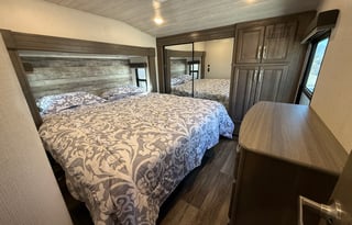 2022 Cougar 368MBI – King Bed + Bunk Room