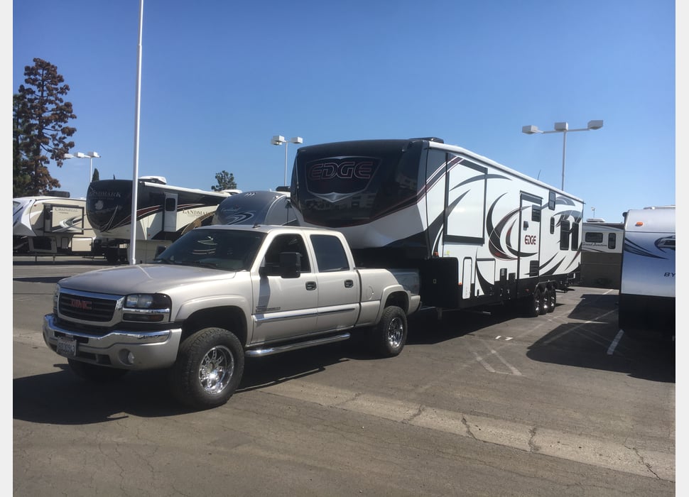Fifth Wheel rentals in Pleasanton